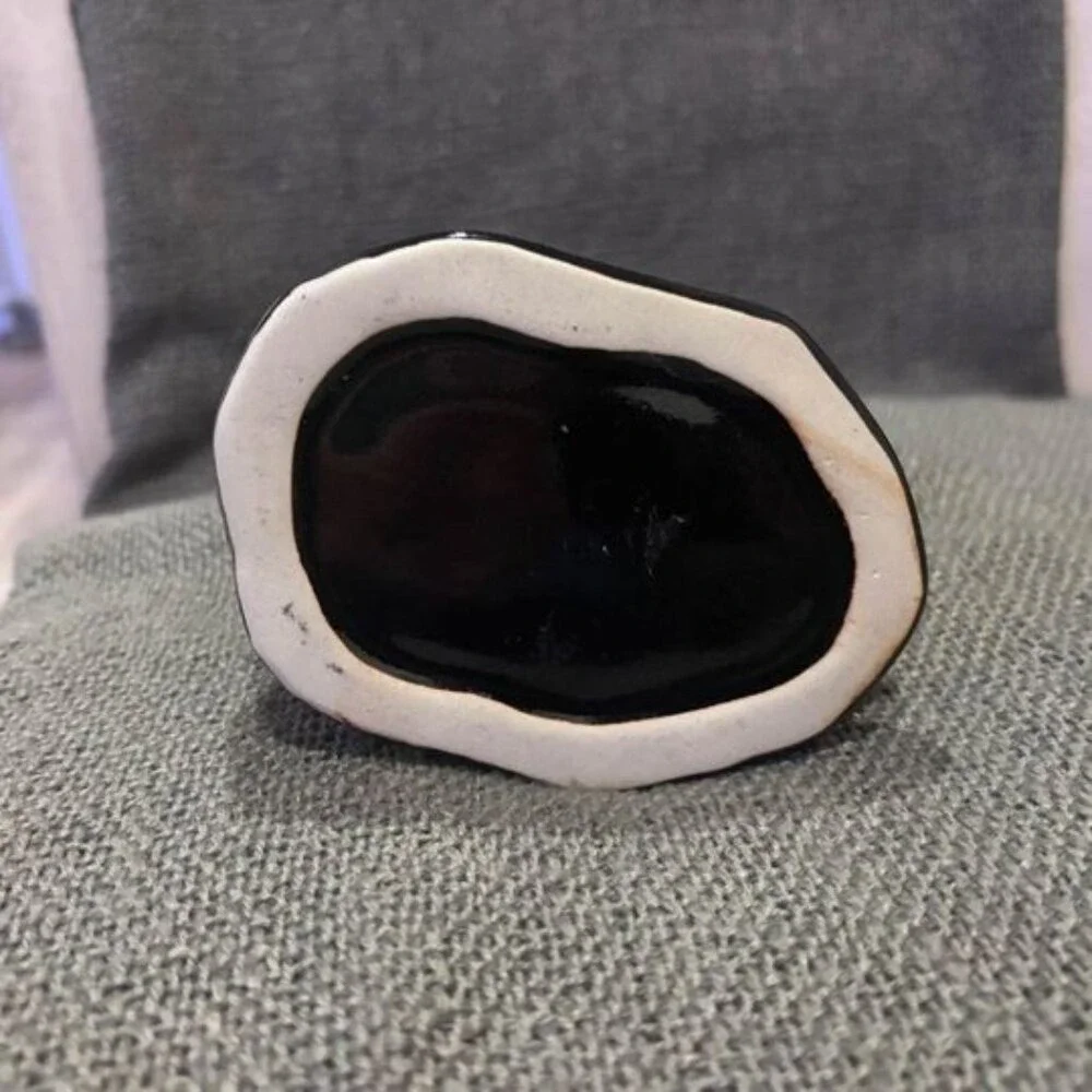 Unbranded vintage ceramic